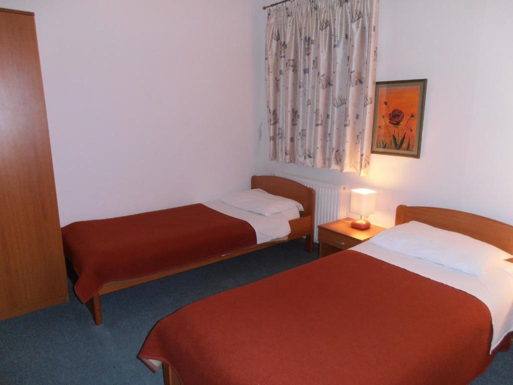 Hotel Metković מראה חיצוני תמונה
