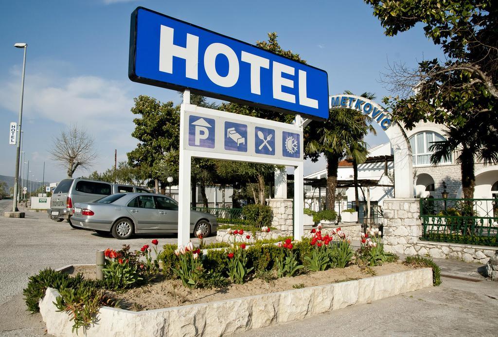 Hotel Metković מראה חיצוני תמונה