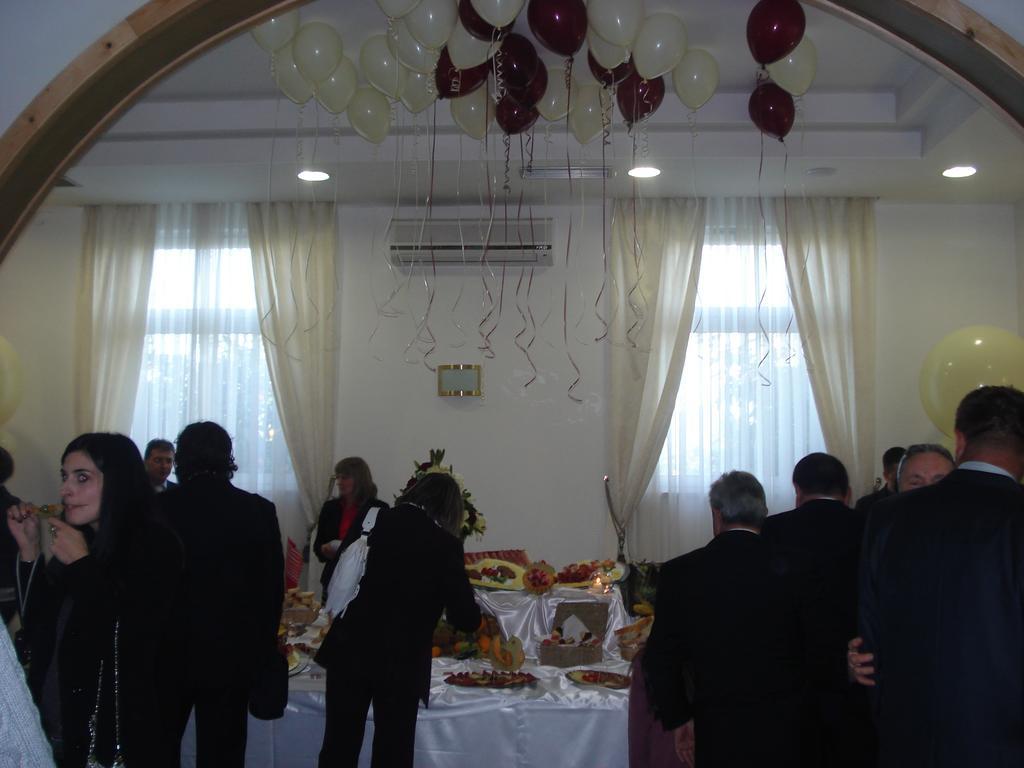 Hotel Metković מראה חיצוני תמונה