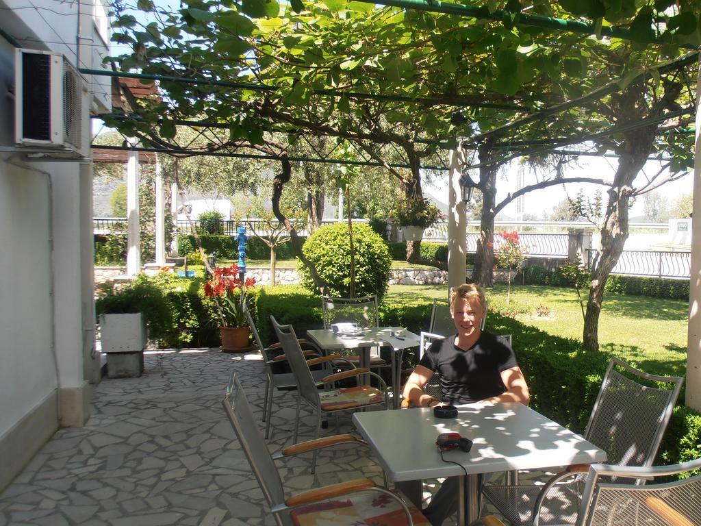 Hotel Metković מראה חיצוני תמונה