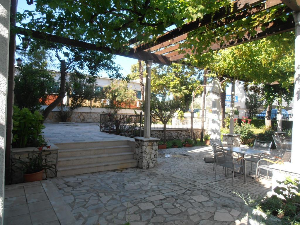 Hotel Metković מראה חיצוני תמונה